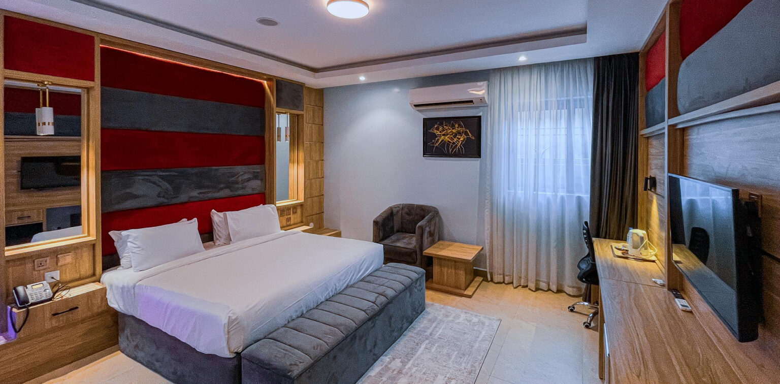 Gold Room Image