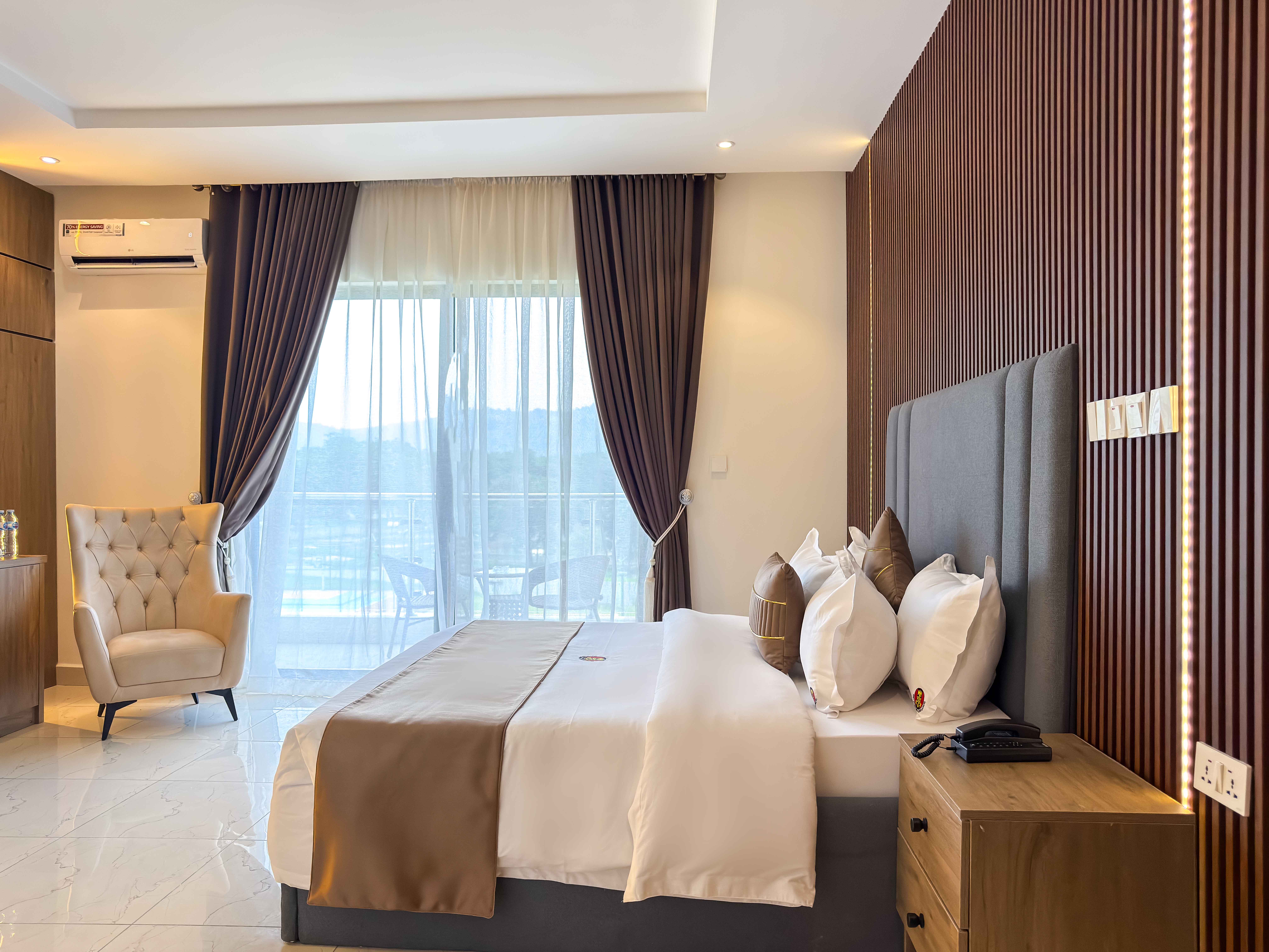 Executive Suite image